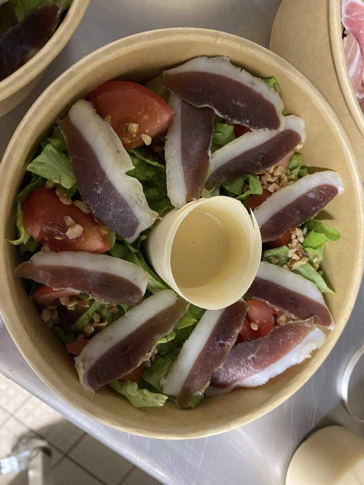 Salade périgourdine à emporter Laparade