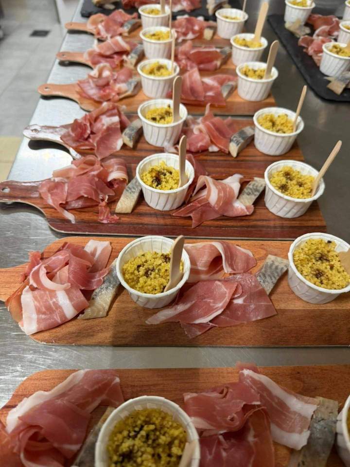 Restaurant aux spécialités viande Laparade